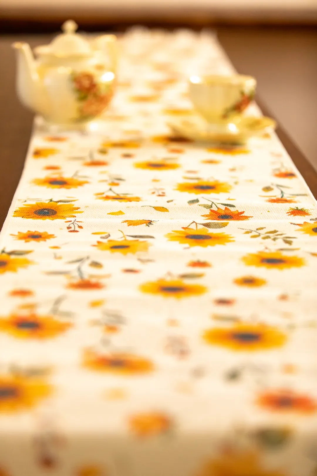 Sunny Sunflower Table Runner