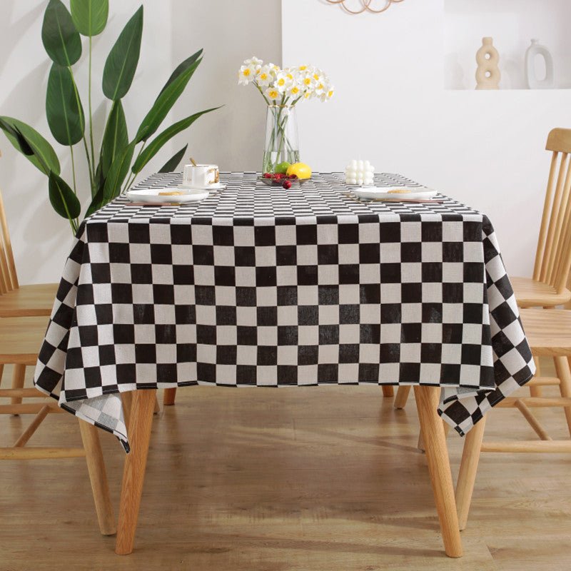 Diamond Chic Table Cloth