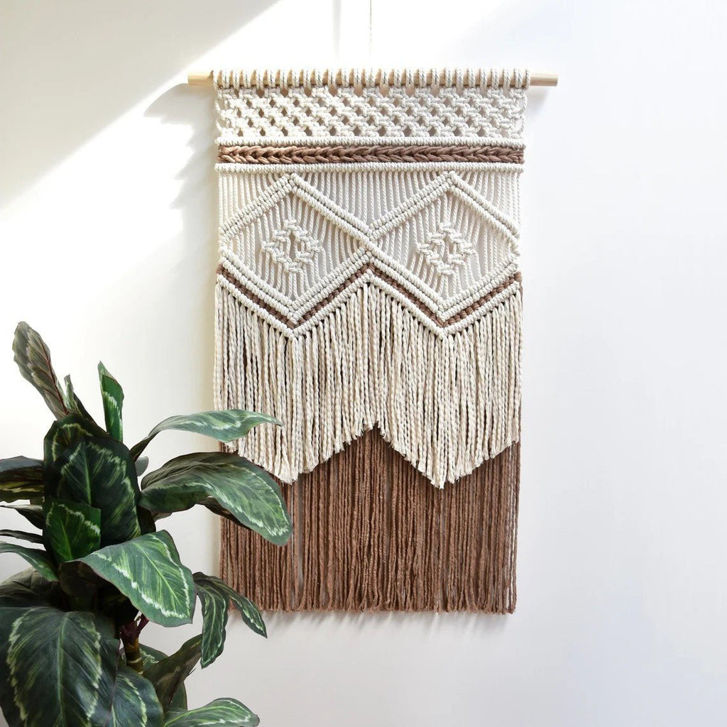 Diamond Pattern Macrame Wall Decor