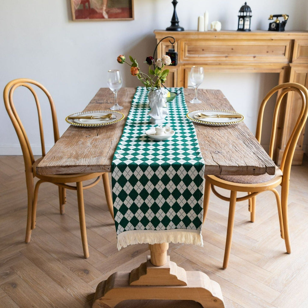 Argyle Diamond Table Runner