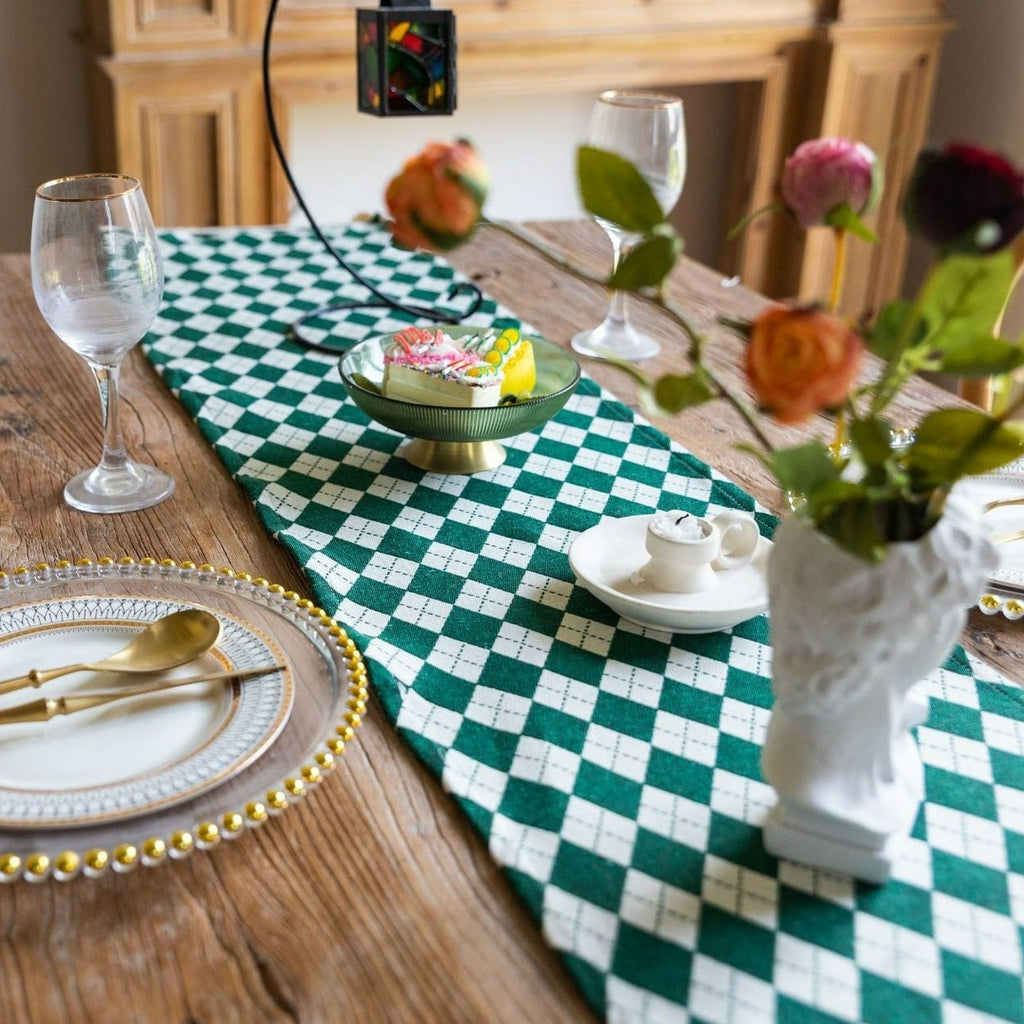Argyle Diamond Table Runner