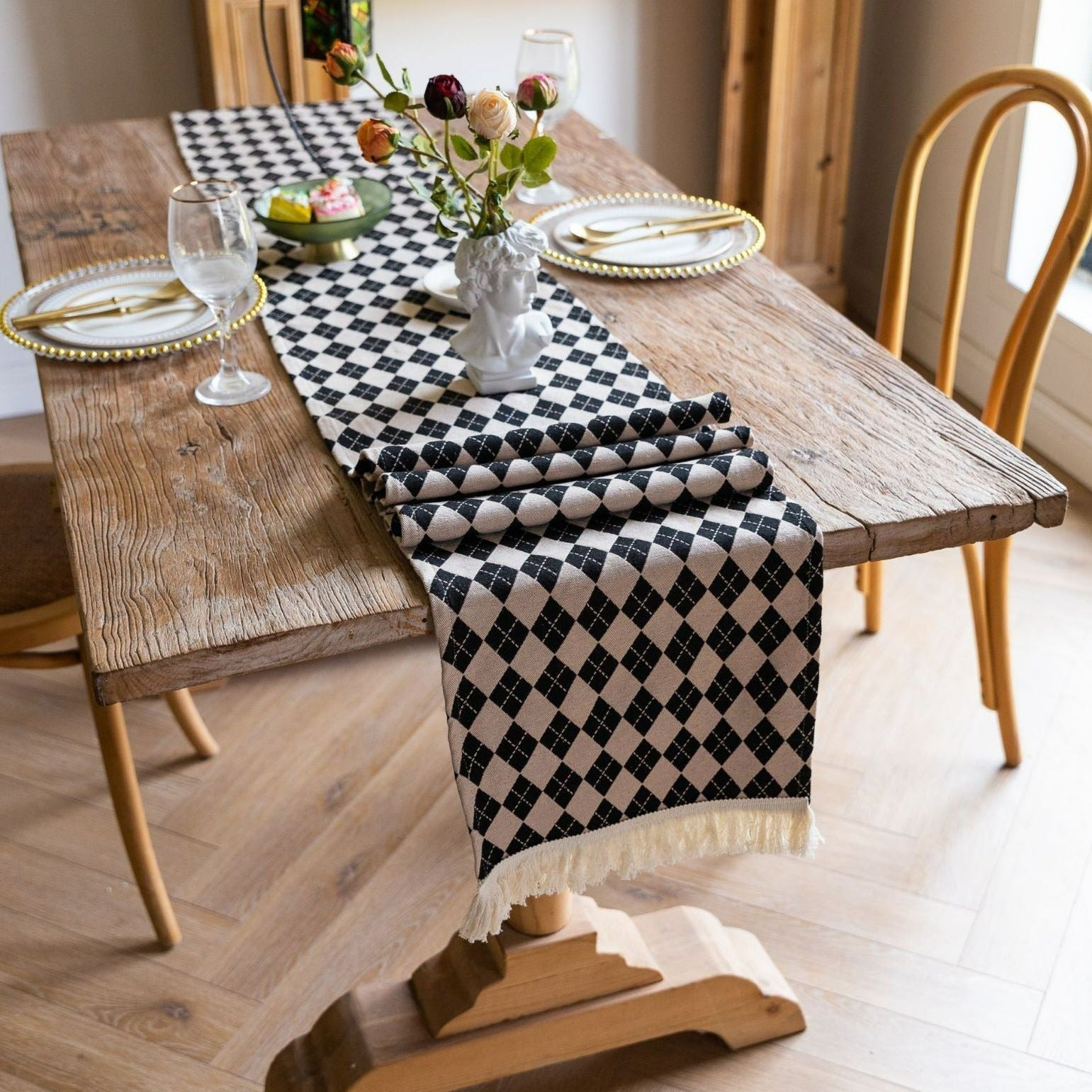 Argyle Diamond Table Runner
