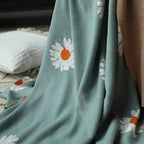 Divine Daisy Blanket