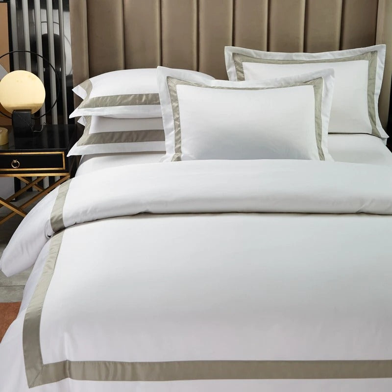 Vera Hotel Border Egyptian Cotton Bedding Set