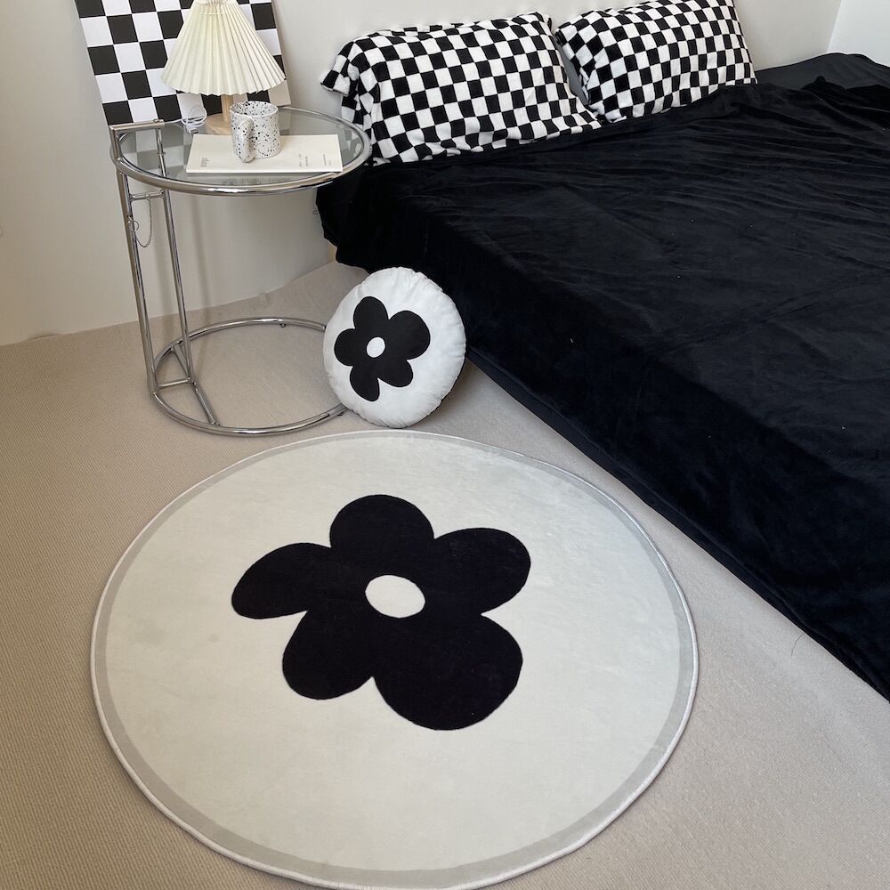 Ebony Flower Rug