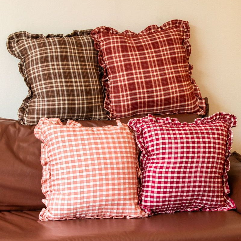 Retro Line Ruffle Cushion