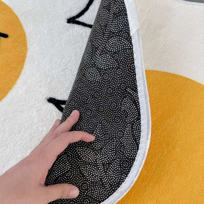Egg Rug - FINAL SALE