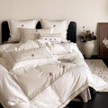 Melody of Roses Bedding Set