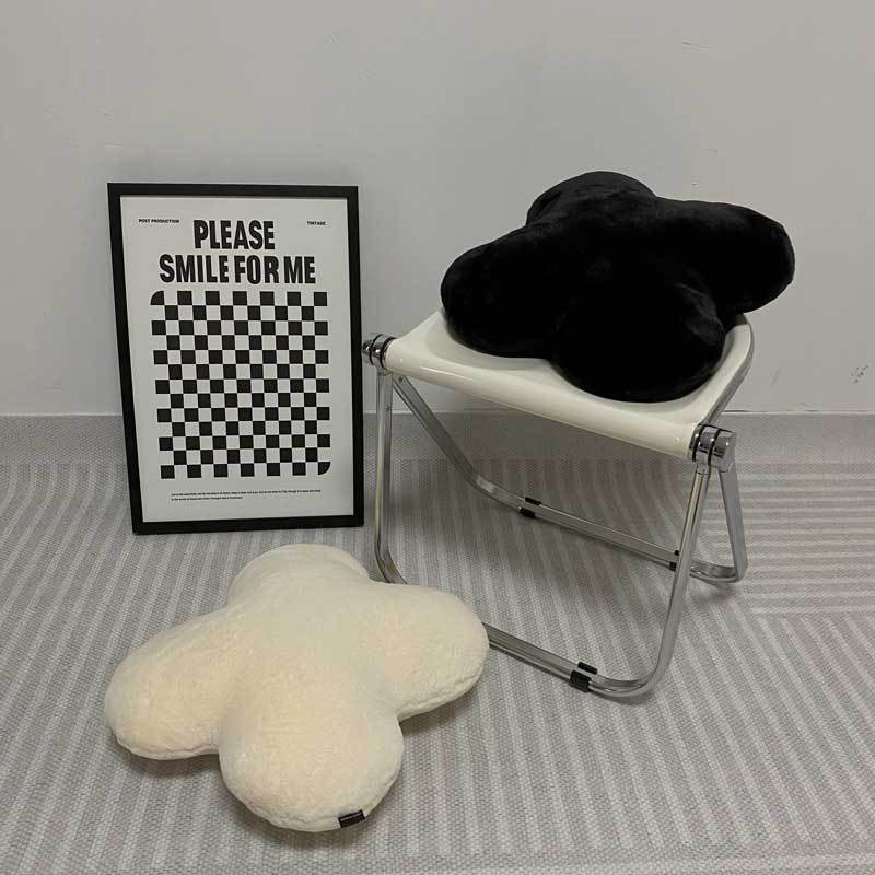 Four Leaf Clover Cushion - FINAL SALE