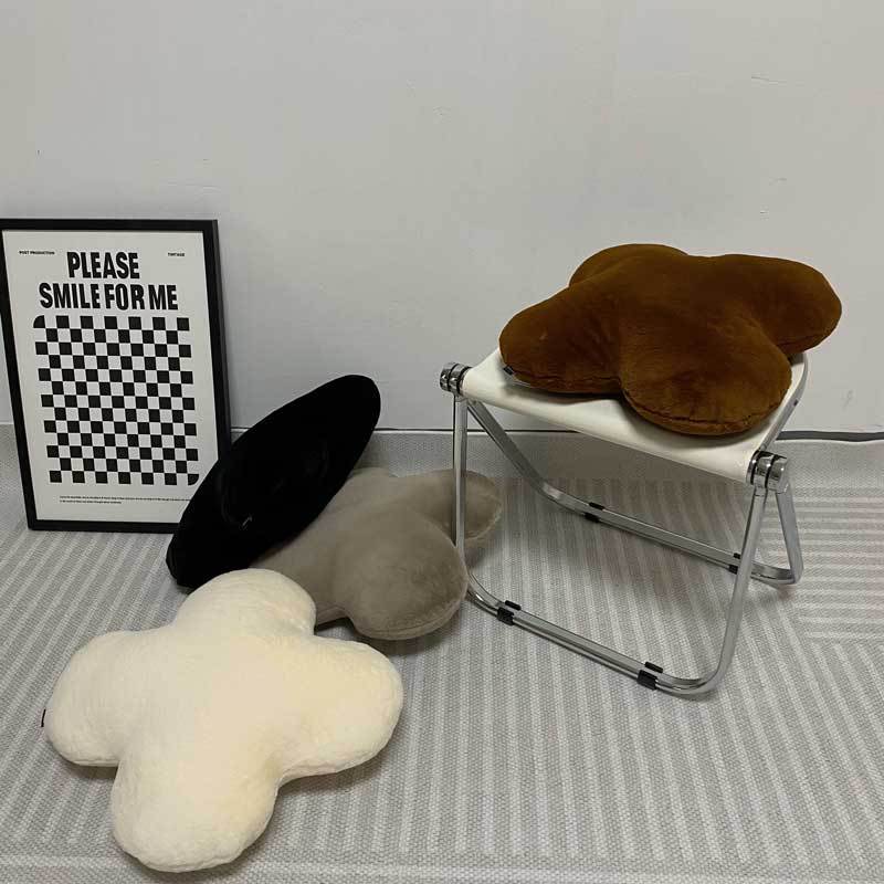 Four Leaf Clover Cushion