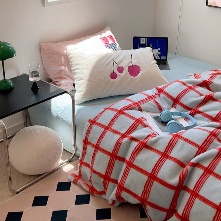 Mint & Cherry Bedding Set