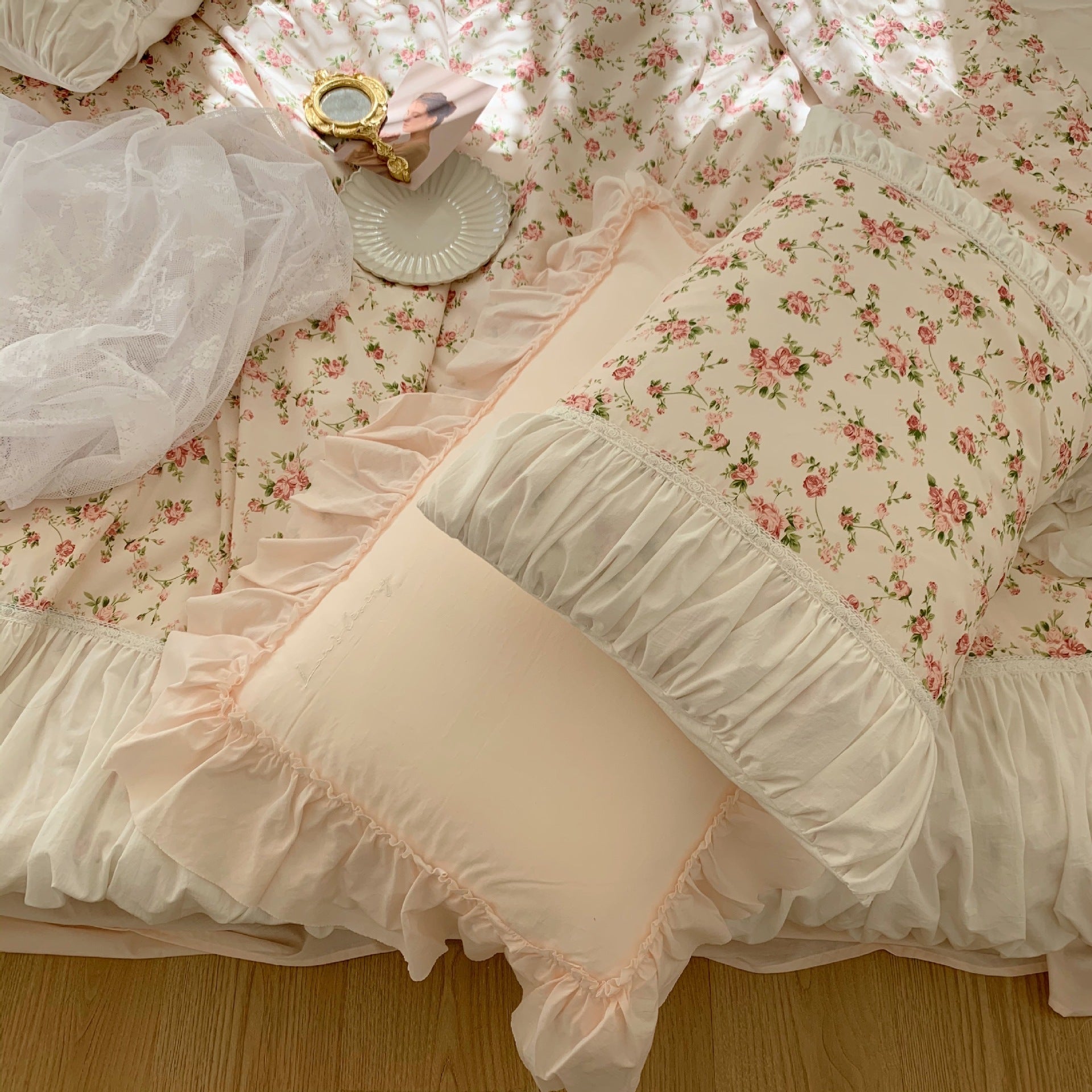 French Poppy Quilt Cover Set
