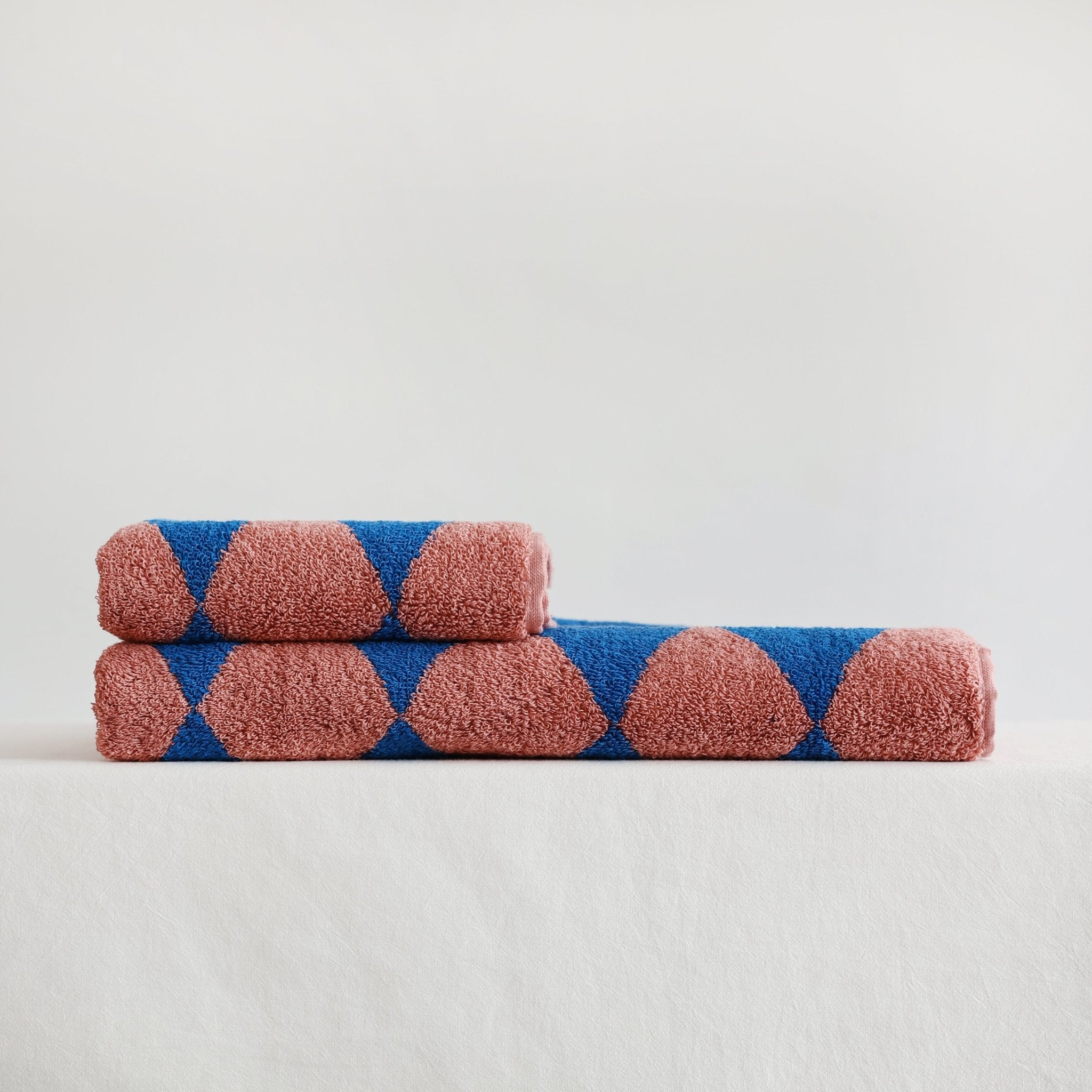 Funky Diamonds Towel Collection