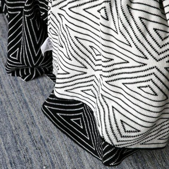 Classic Geometric Throw Blanket - FINAL SALE