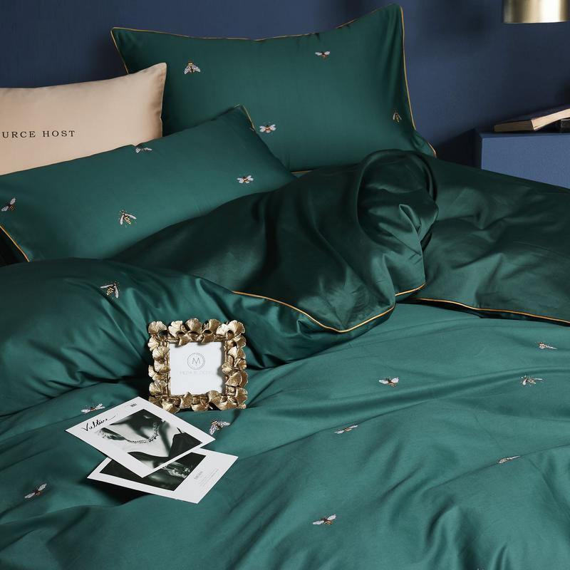 Gold Bee Bedding Quilt Cover Set