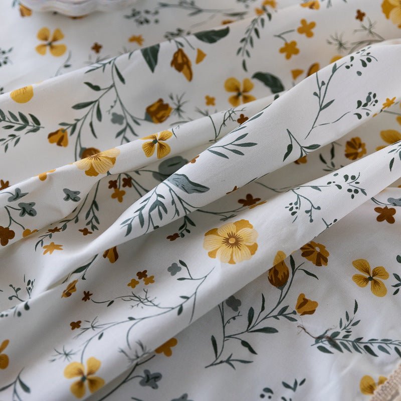 Golden Wattle Tassel Table Cloth