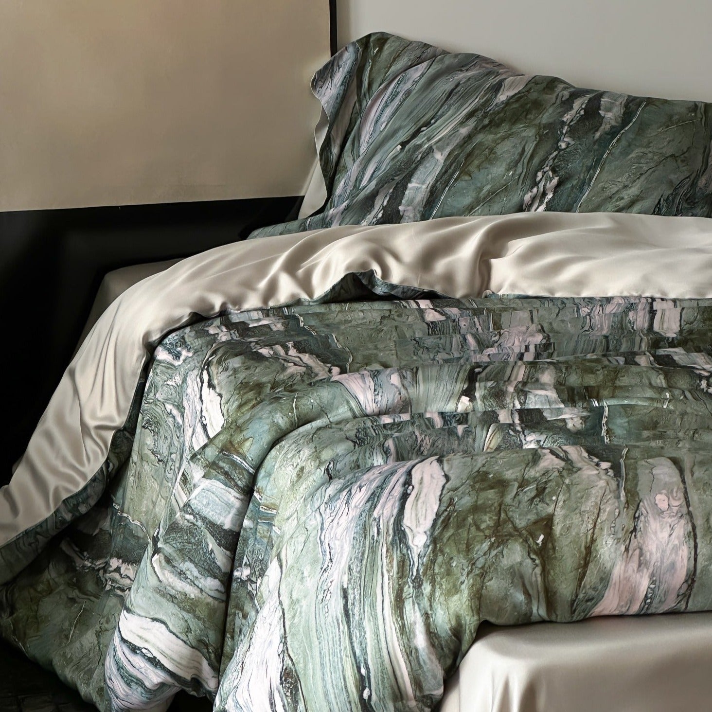 Green Marble Bedding Set