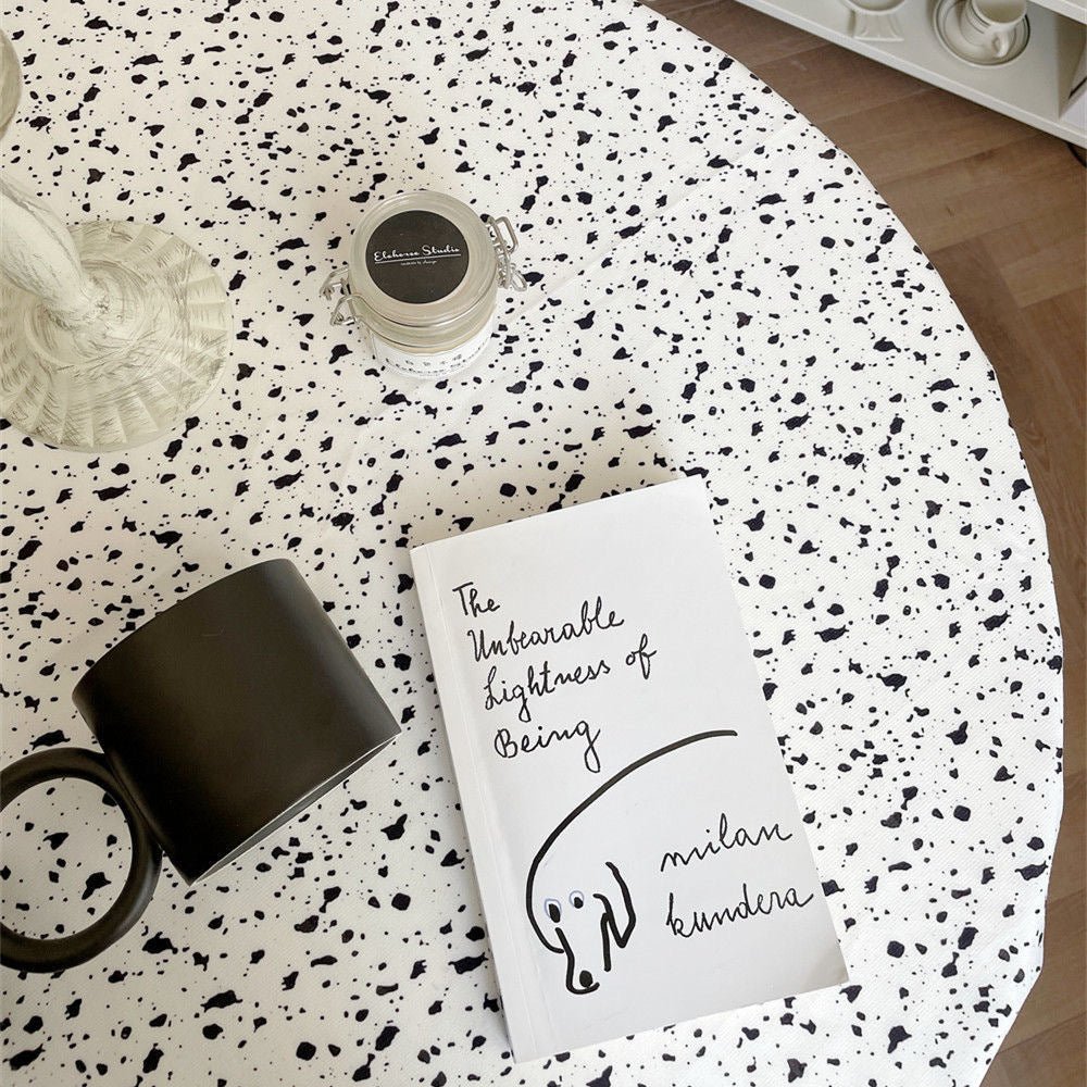 Ink Splash Table Cloth