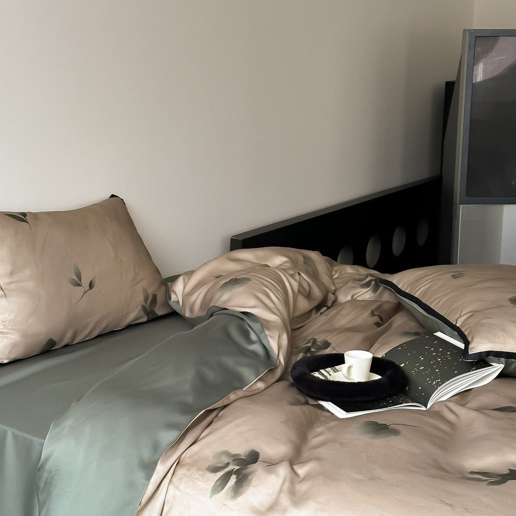 InkLeaf Dreams Bedding Set