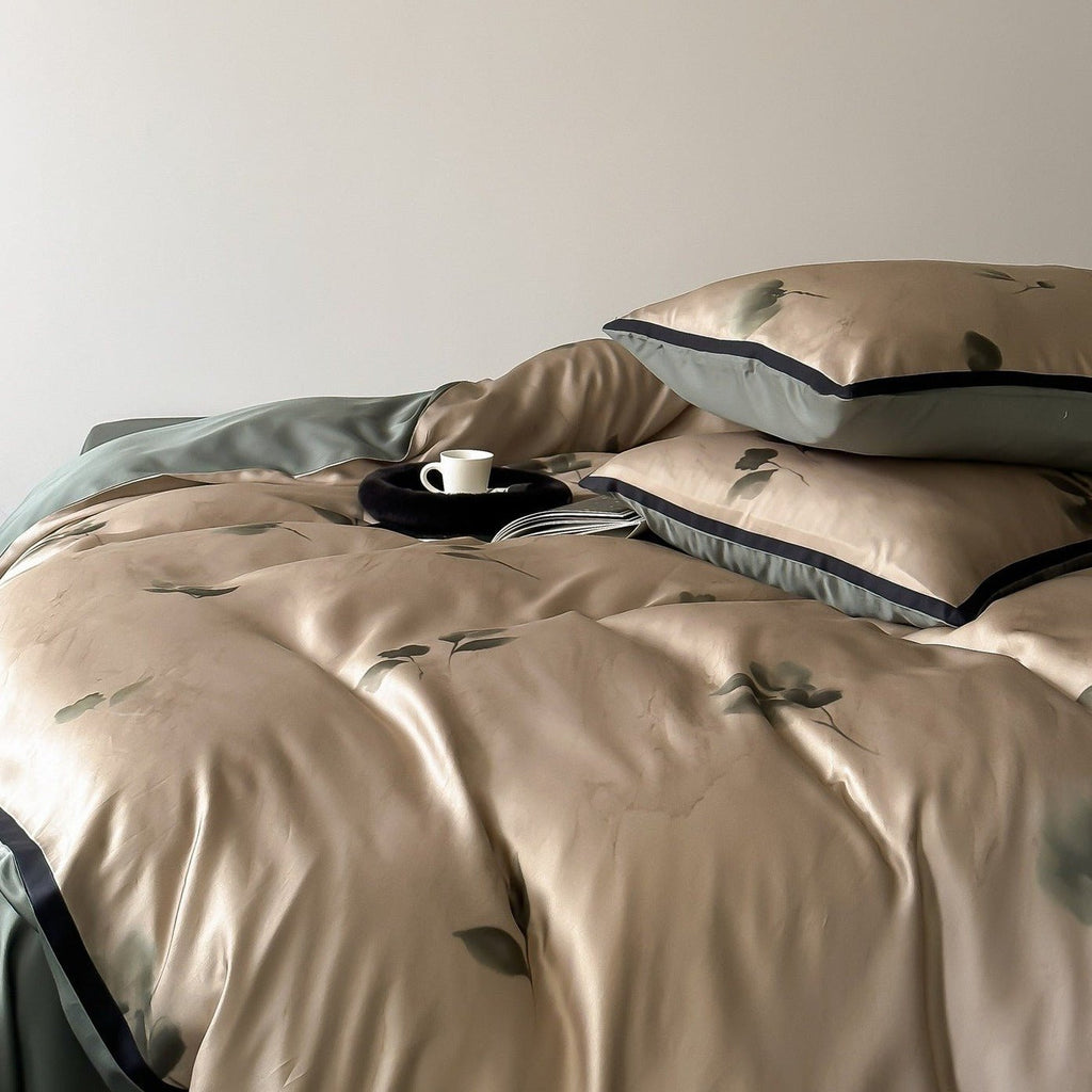InkLeaf Dreams Bedding Set