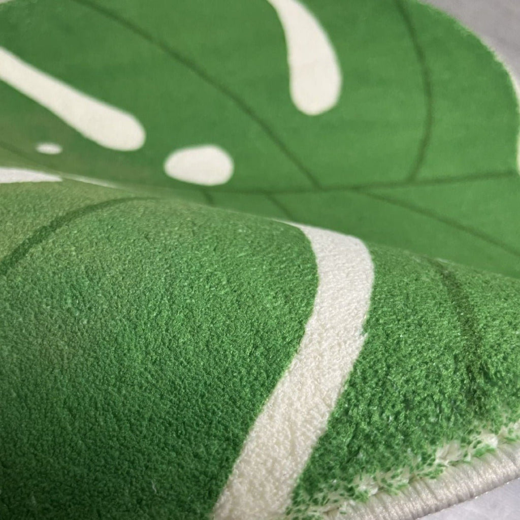 Jungle Leaves Bathmat