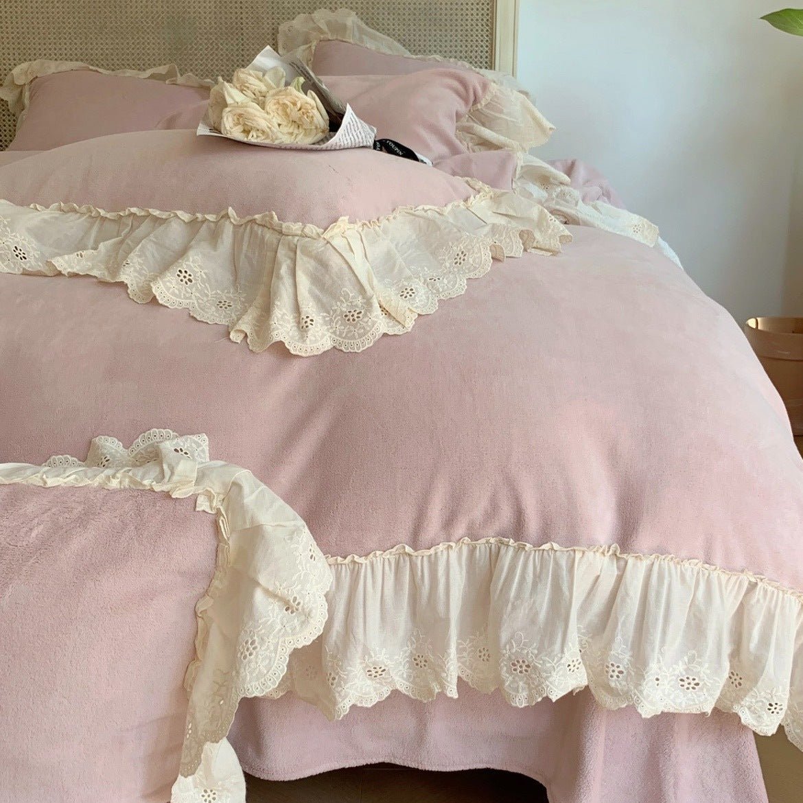 Lace Princess Bedding Set