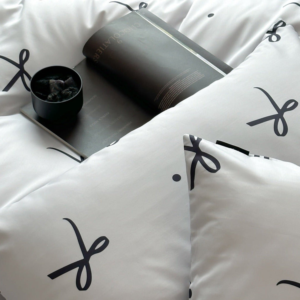 Lacey Bows Bedding Set