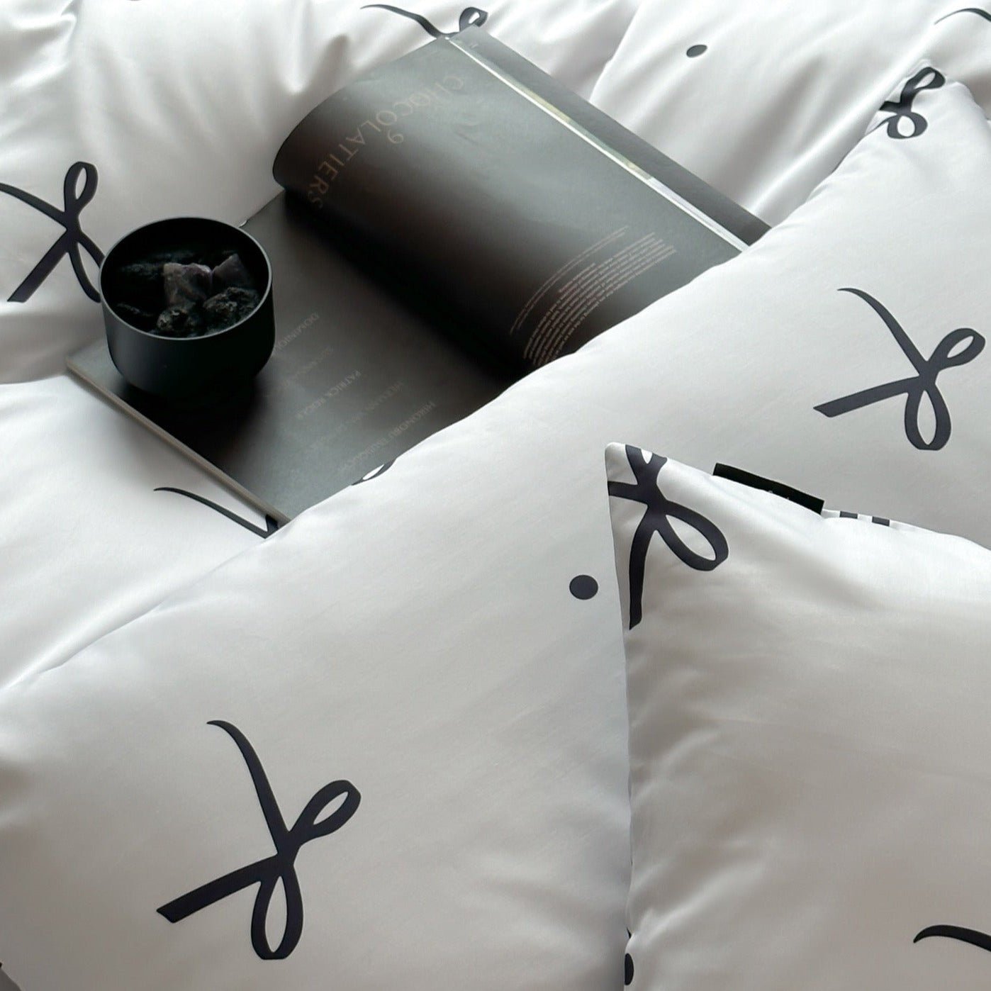 Lacey Bows Bedding Set