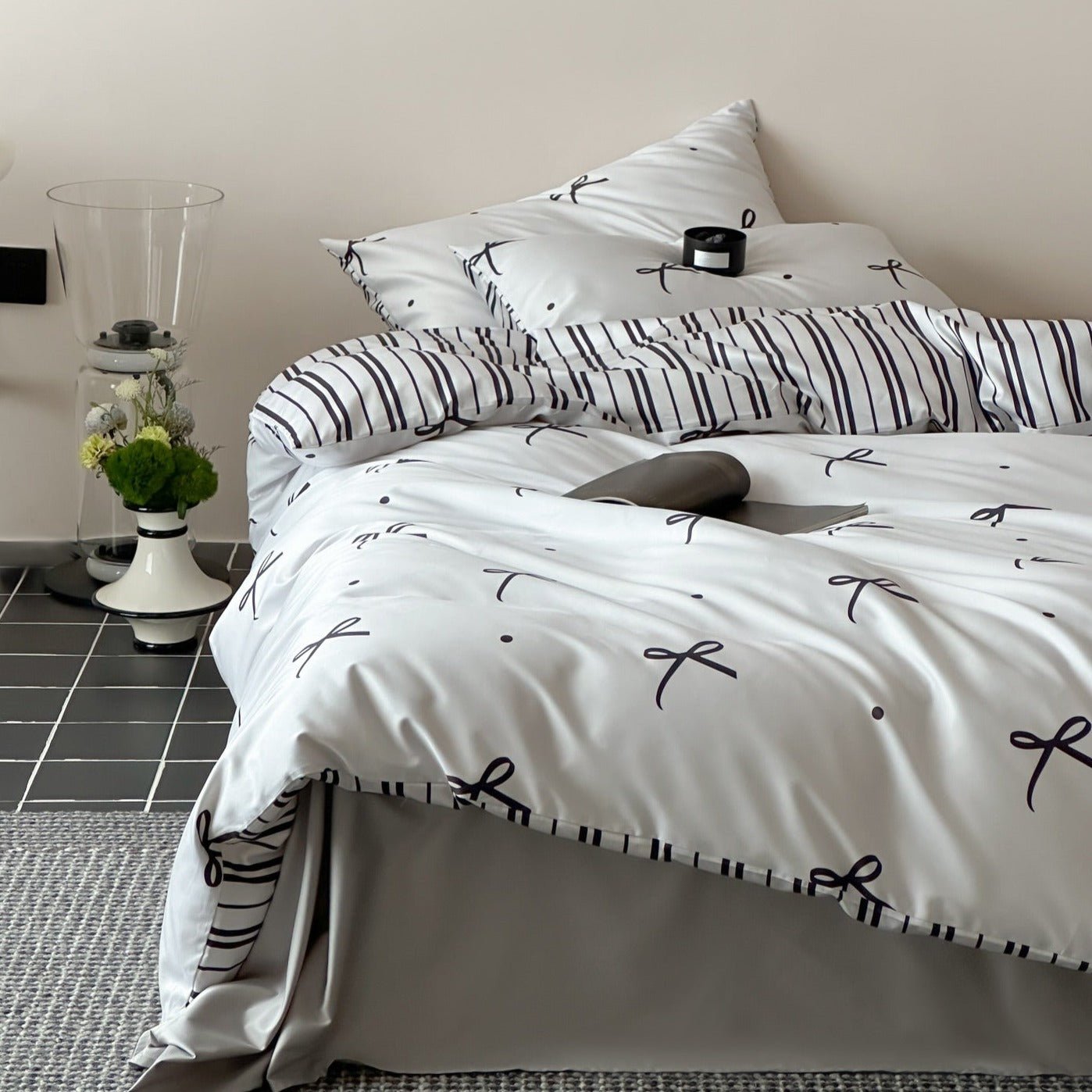 Lacey Bows Bedding Set