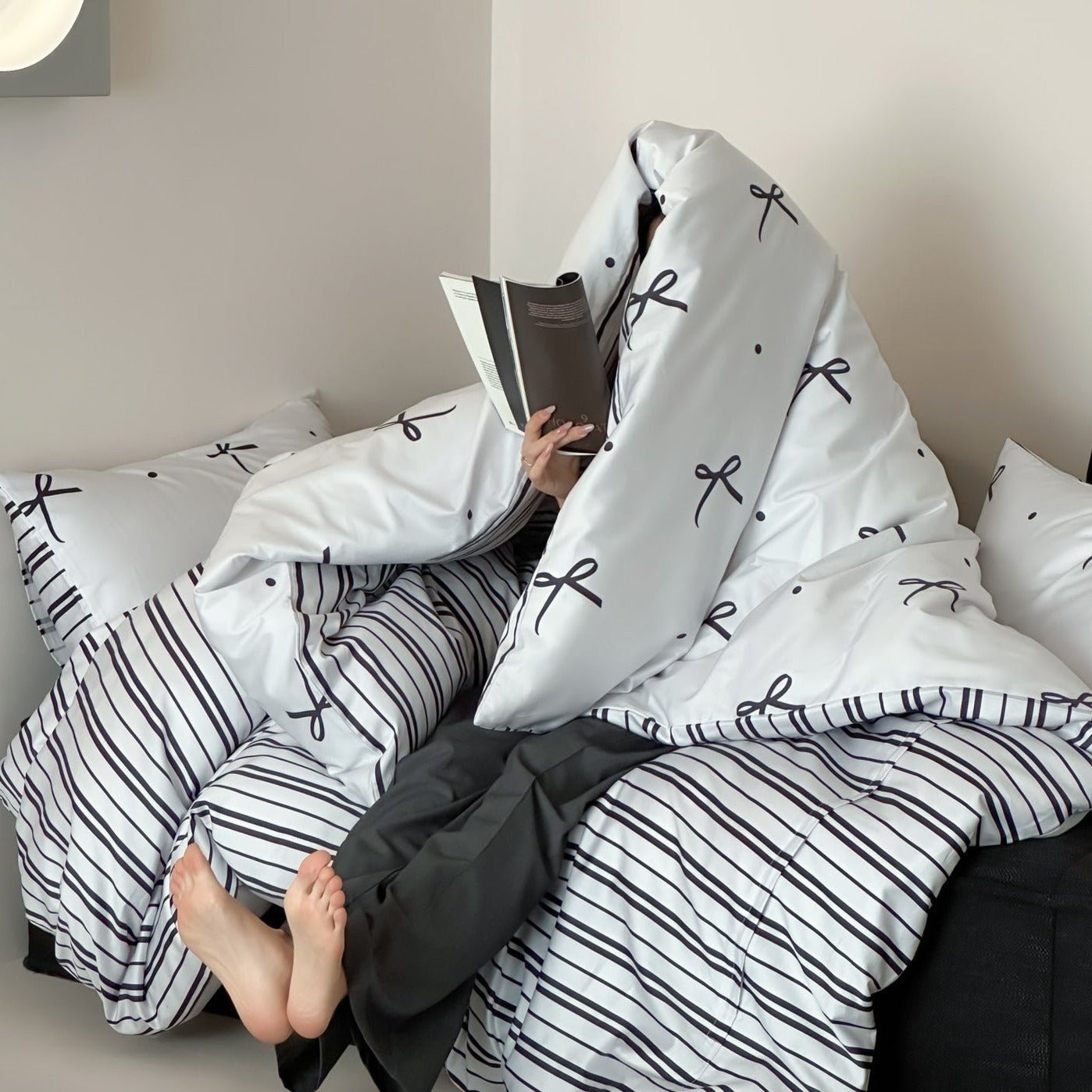Lacey Bows Bedding Set