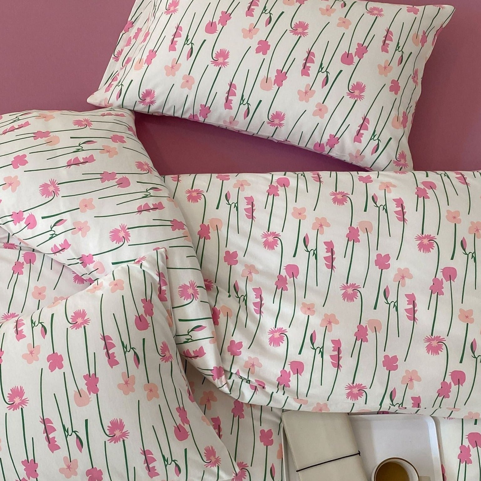 Loulouthi Pink Bedding Set