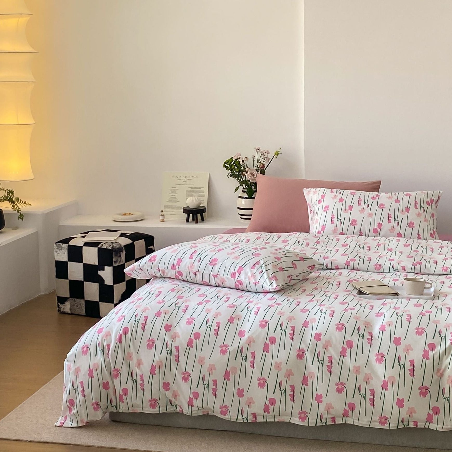 Loulouthi Pink Bedding Set