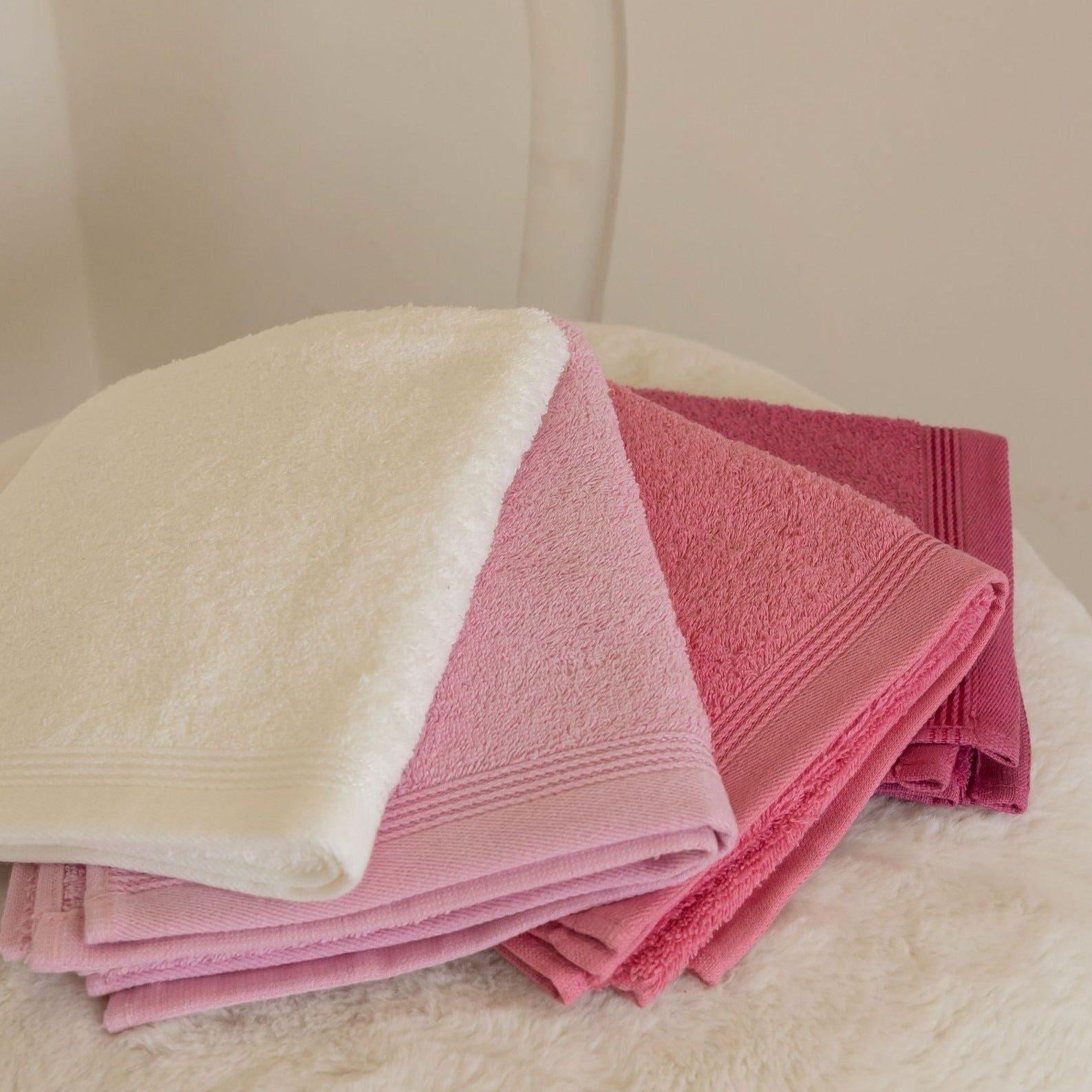 Macaron Towel Collection