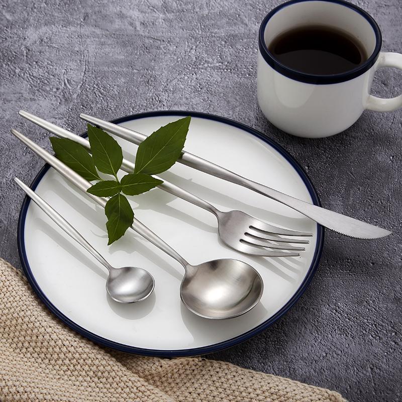 Matt Minimalist Cutlery Set