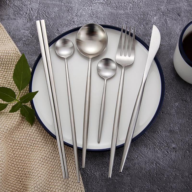 Matt Minimalist Cutlery Set
