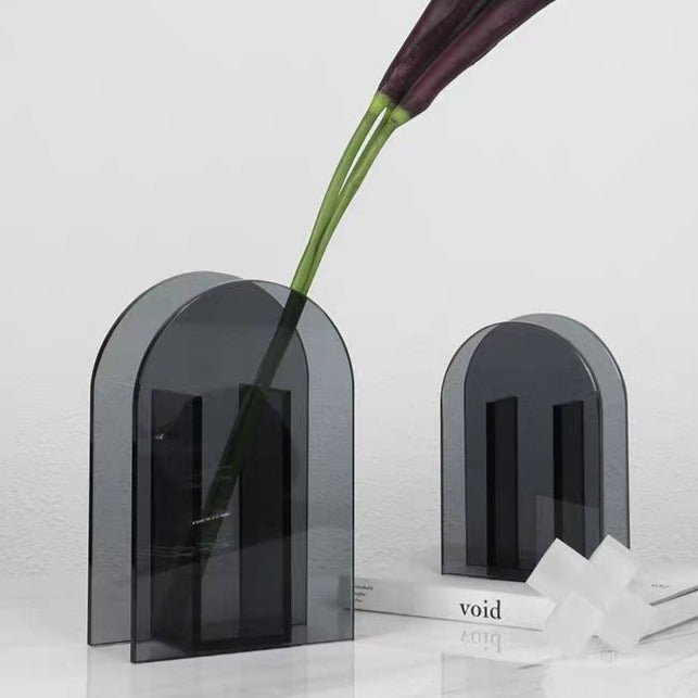 Maxima Dark Arches Acrylic Vase