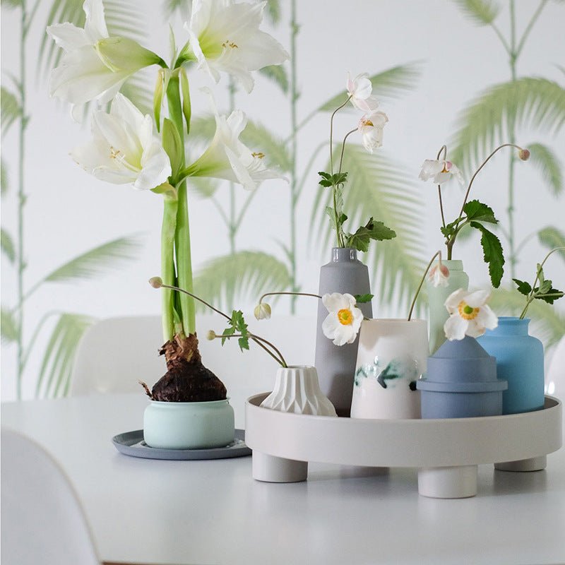 Modern Style Tray