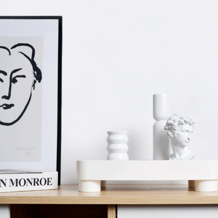 Modern Style Tray