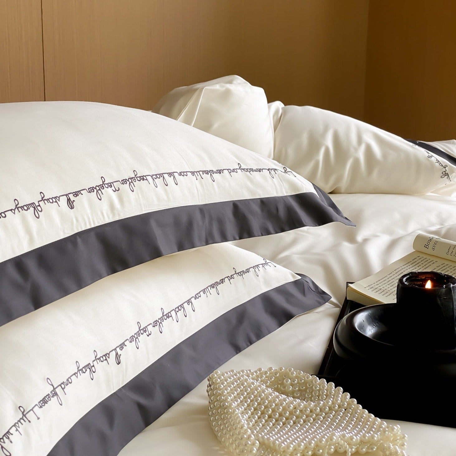 Monochrome Grid Bedding Set