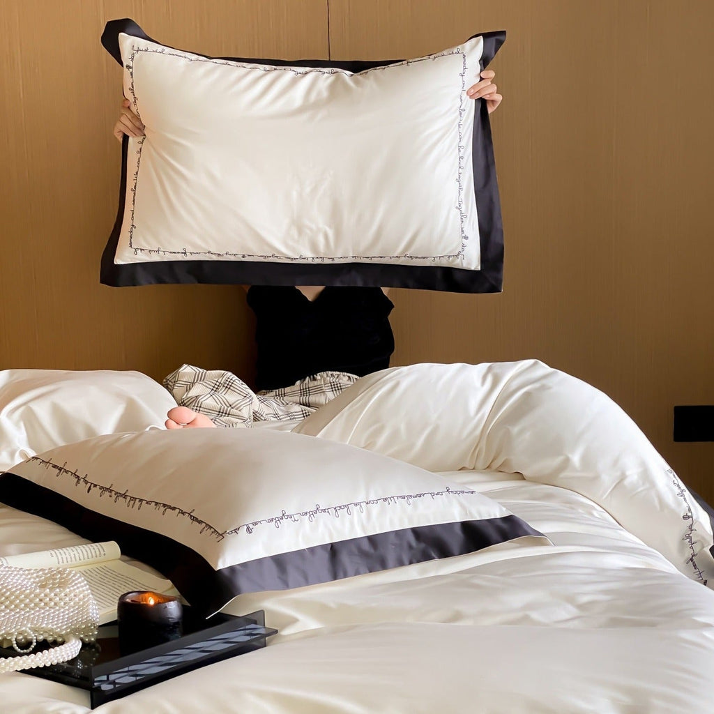 Monochrome Grid Bedding Set