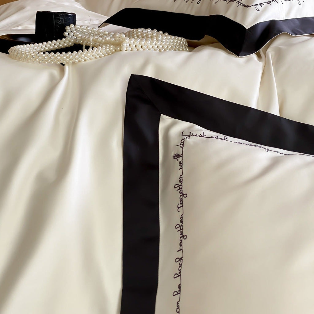 Monochrome Grid Bedding Set