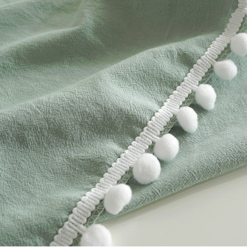 Moore Tassel Tablecloth