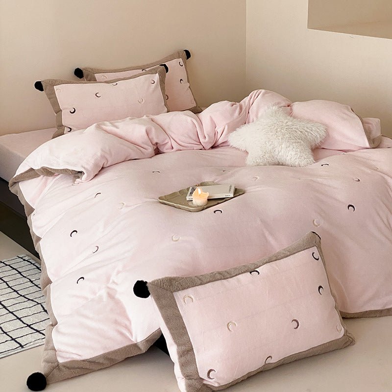 Moonlight Whisper Bedding Set