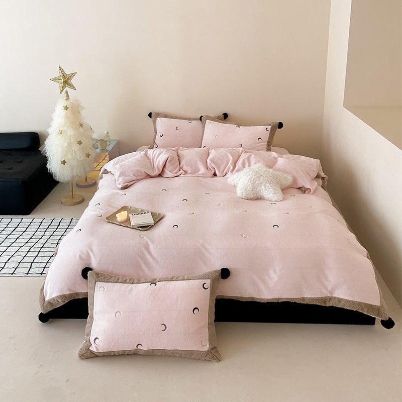 Moonlight Whisper Bedding Set