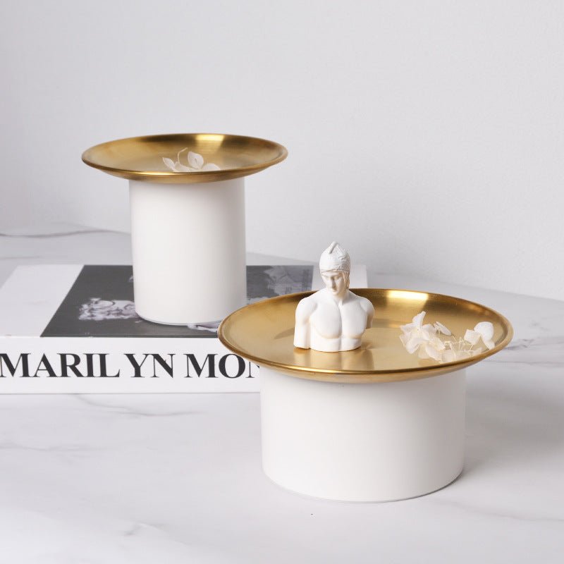 Nordic Gold Round Tray