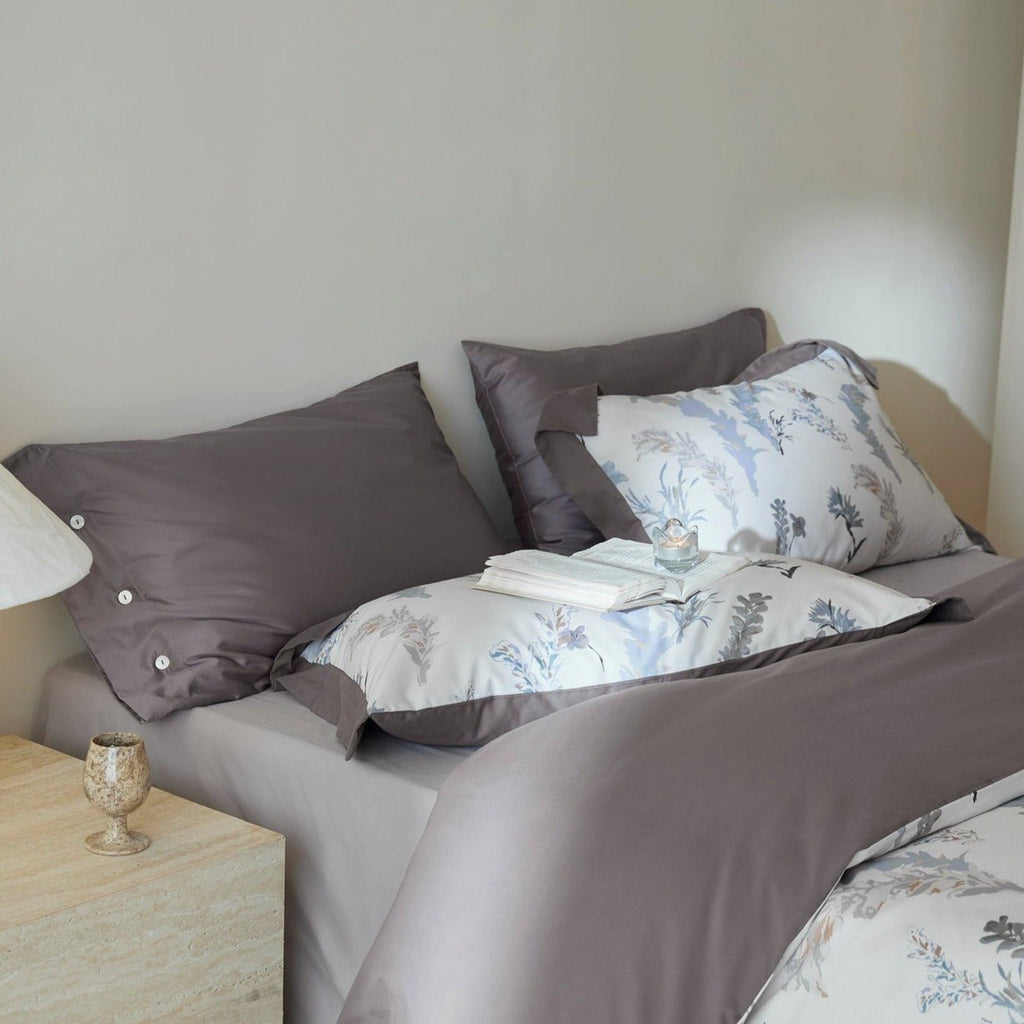 Ornamental Maiden Bedding Set