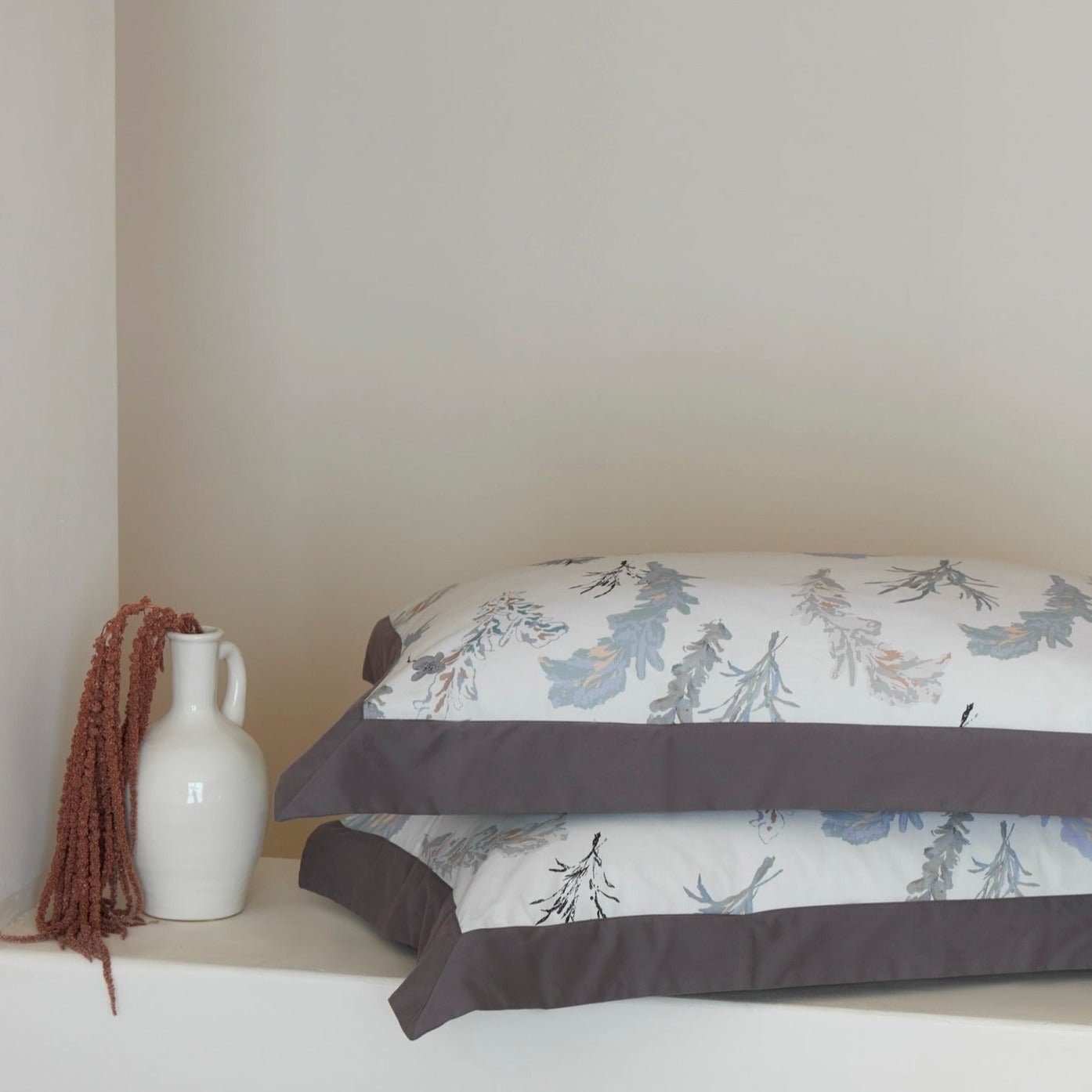 Ornamental Maiden Bedding Set