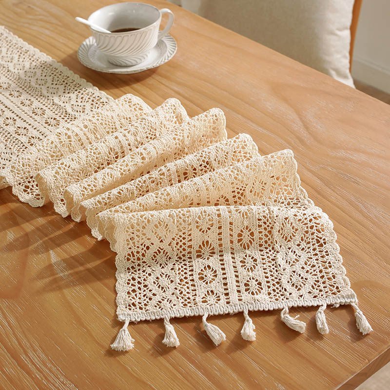 Penelope Lace Table Runner