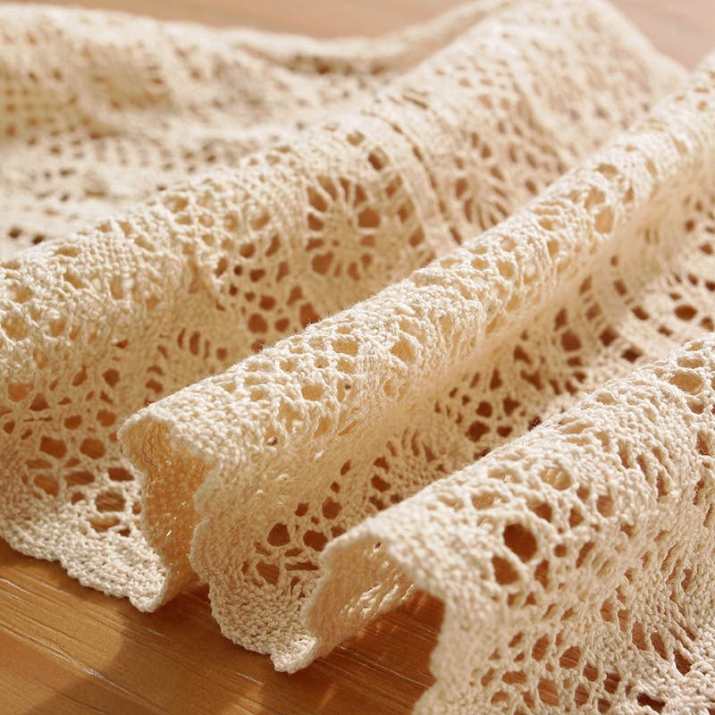 Penelope Lace Table Runner