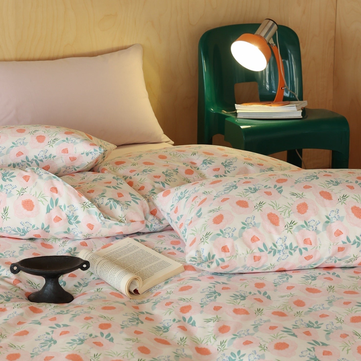 Petal Poppy Paradise Bedding Set